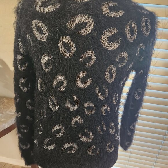 APT 9 Black and Silver Sweater. NWT. Size XS - Picture 8 of 15